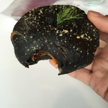 Black bun pastry with tomato