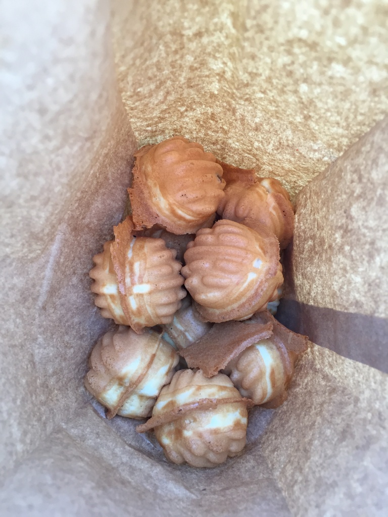 Hodo gwaja - Korean walnut balls.